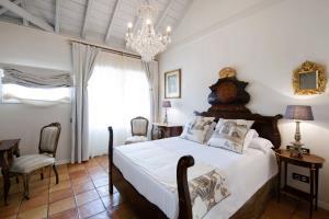 Hotel Hacienda De Abajo By Vikhotels