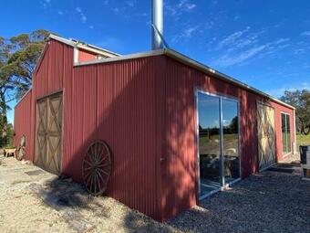 Somerton Barn: Alpacas, Cattle & Amazing Views