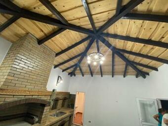 Hostal La Izvoare Pensiune-p?str?v?rie