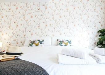 Cervantes Square Apartment
