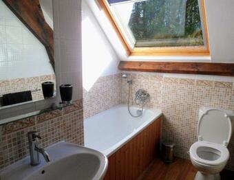 Bonne Chere Family Friendly Gites * Heated Pool * Huge Playbarn