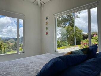 Salim - Un Lugar Que Te Dar� Felicidad!