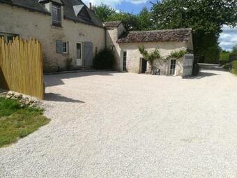 Hostal Guest House A L'horizon Des Champs Avec Piscine