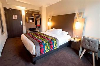 Hotel H�tel Kyriad Saint-quentin
