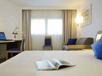 Hotel Novotel Paris 14 Porte D'orleans