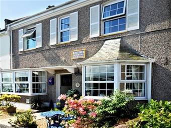 Hostal Sunrise Guest House