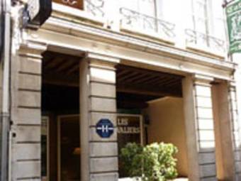 Hotel H�tel Les Chevaliers