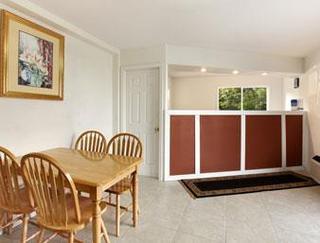 Motel Travelodge Seymour