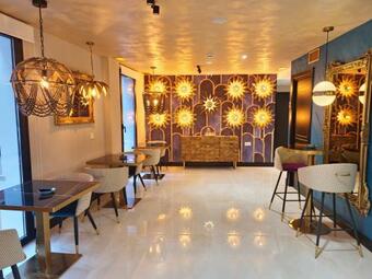 Hotel Suites Moma Centro