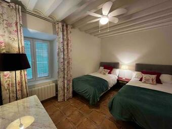 Las Casas Del Rinc�n- 7 Dormitorios