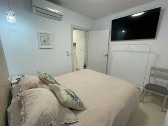 Apartamento Bajo - Calle Los Perros