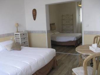 Hotel H�tel La Fianc�e Du Pirate