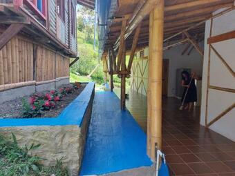 Bed & Breakfast Las Caba�as Del Escobo-caba�a Guacamayas