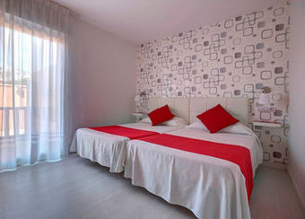 Apartamentos Tur�sticos Playa Mar I