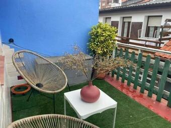 Apartamento ¡buhardilla Con Terracita En El Centro!