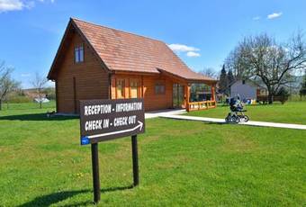 Hostal 4 Seasons Guest House