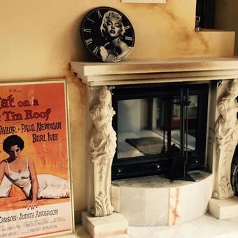 Hollywood Studio Apartments Marilyn Monroe