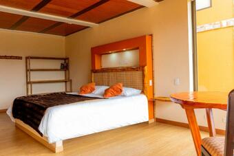 Hotel Rocas De Zunuba