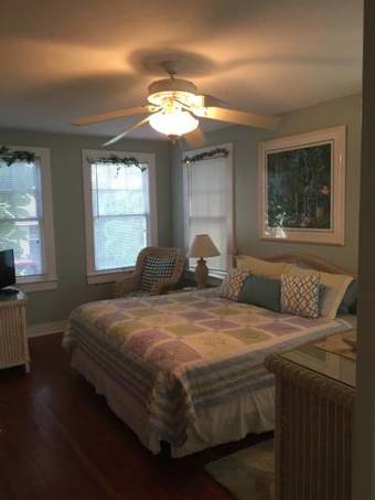 Sun N Fun Beachfront Vacation Rentals