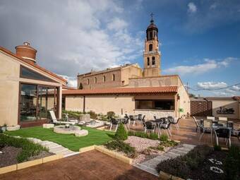 Hotel El Jara�z De Don Marciano