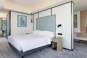 Hotel Four Points By Sheraton Hong Kong, Tung Chung