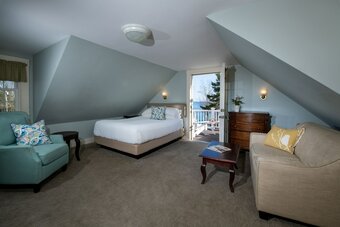 Hotel York Harbor Inn