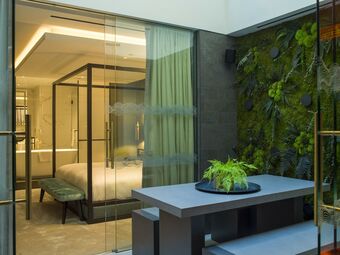 Middle Eight - Covent Garden - Preferred Hotels And Resorts