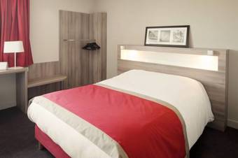 Hotel Kyriad Lyon Est - Meyzieu Zi - A�roport