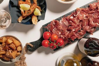 Les Villas Du Ch�teau De Lastours