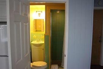 Carisbrooke Inn Bed & Breakfast