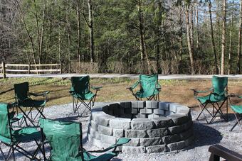 Posada Fox Creek Inn Llc