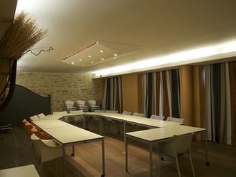 Hotel H�tel Les Pages