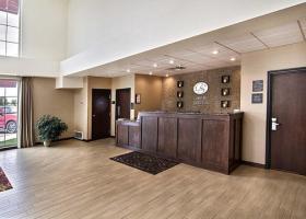 Hotel Comfort Suites Farmington