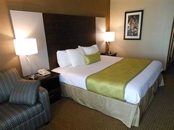 Hotel Pelee Motor Inn