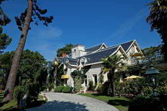 Hotel H�tel R�sidence De Rohan