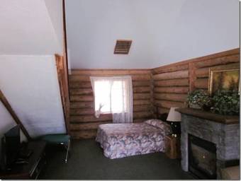 Hotel Bear Creek Cabins