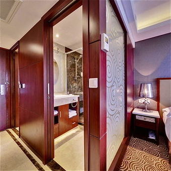 Huatian Chinagora Hotel