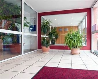 Aparthotel S�jours & Affaires Annecy Le Pont Neuf