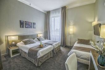 Hotel Kyriad Orange Centre