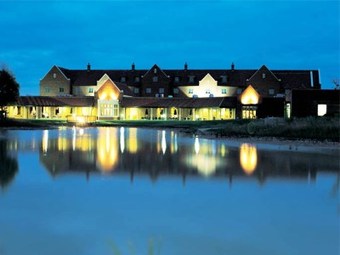 Cambridge Belfry Hotel