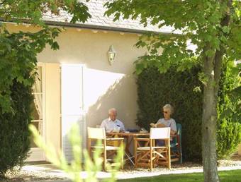 Hotel Logis Le Fleuray