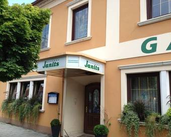 Hostal Gasthof Janits