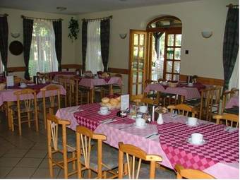 Hostal Sabaria Vad�sa Panzi�