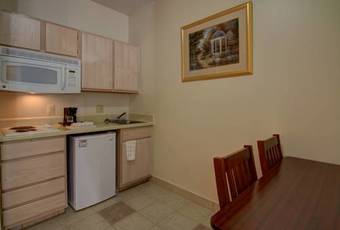 Hotel Sun Suites Of Gwinnett