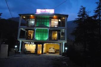 Hotel Moon Walk Residency