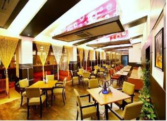 Hotel Brijwasi Royal