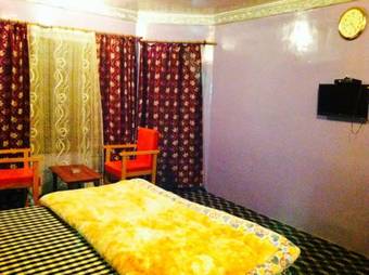 Bed & Breakfast Dilaram Guest House