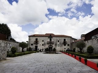Agroturismo Pousadas De Compostela Hotel Monumento Pazo De Lestrove
