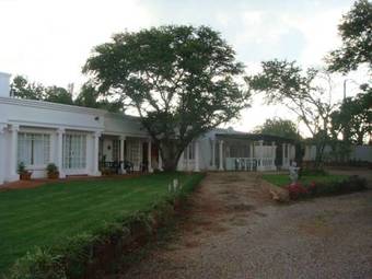 Hostal Heatherdale Guesthouse & Shuttle Services