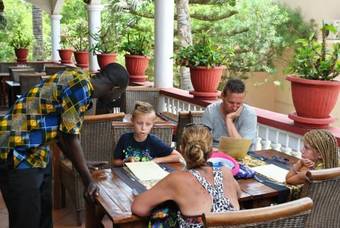 Lemon Creek Hotel Resort